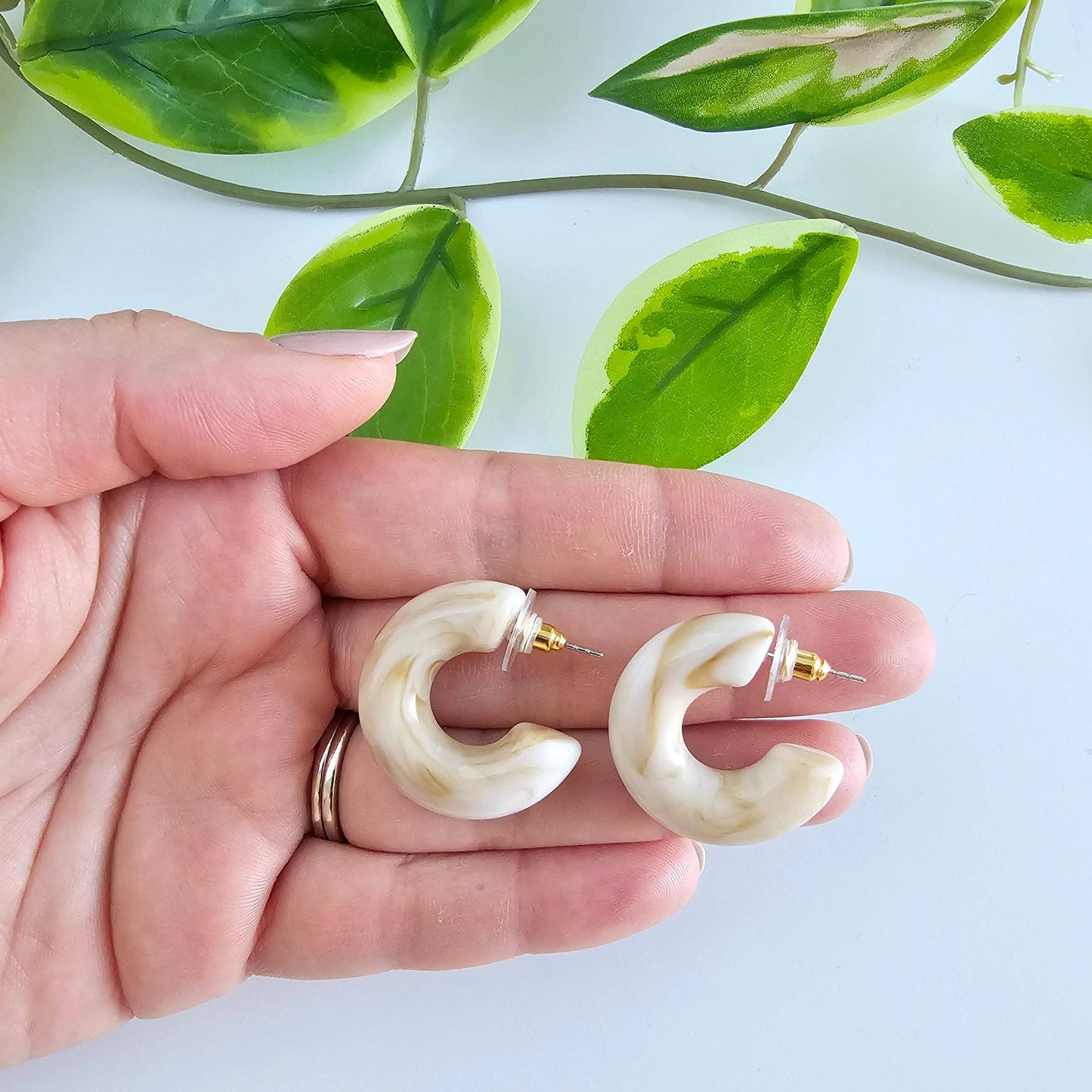 Natural Chloe Hoops