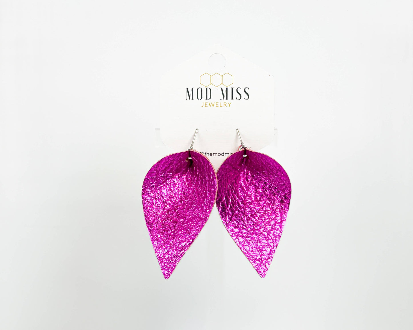 Leather Petal Earring "Metallic Showgirl Pink"
