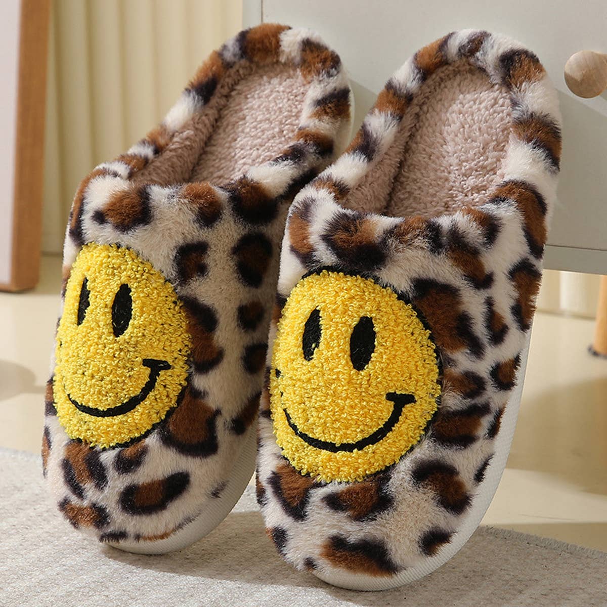 Smiley Happy Face Leopard Slippers