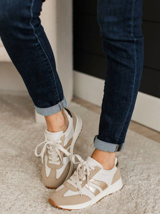 Emerie Sneaker