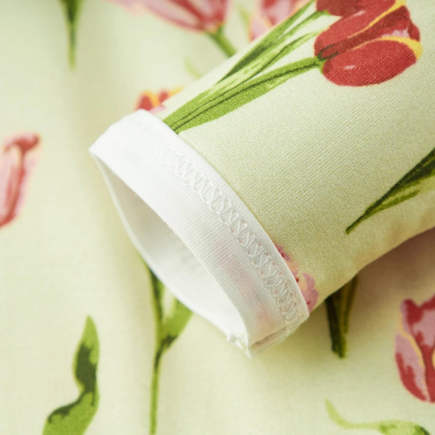 Tulip Luxe Stretch Newborn Gown & Hat Set