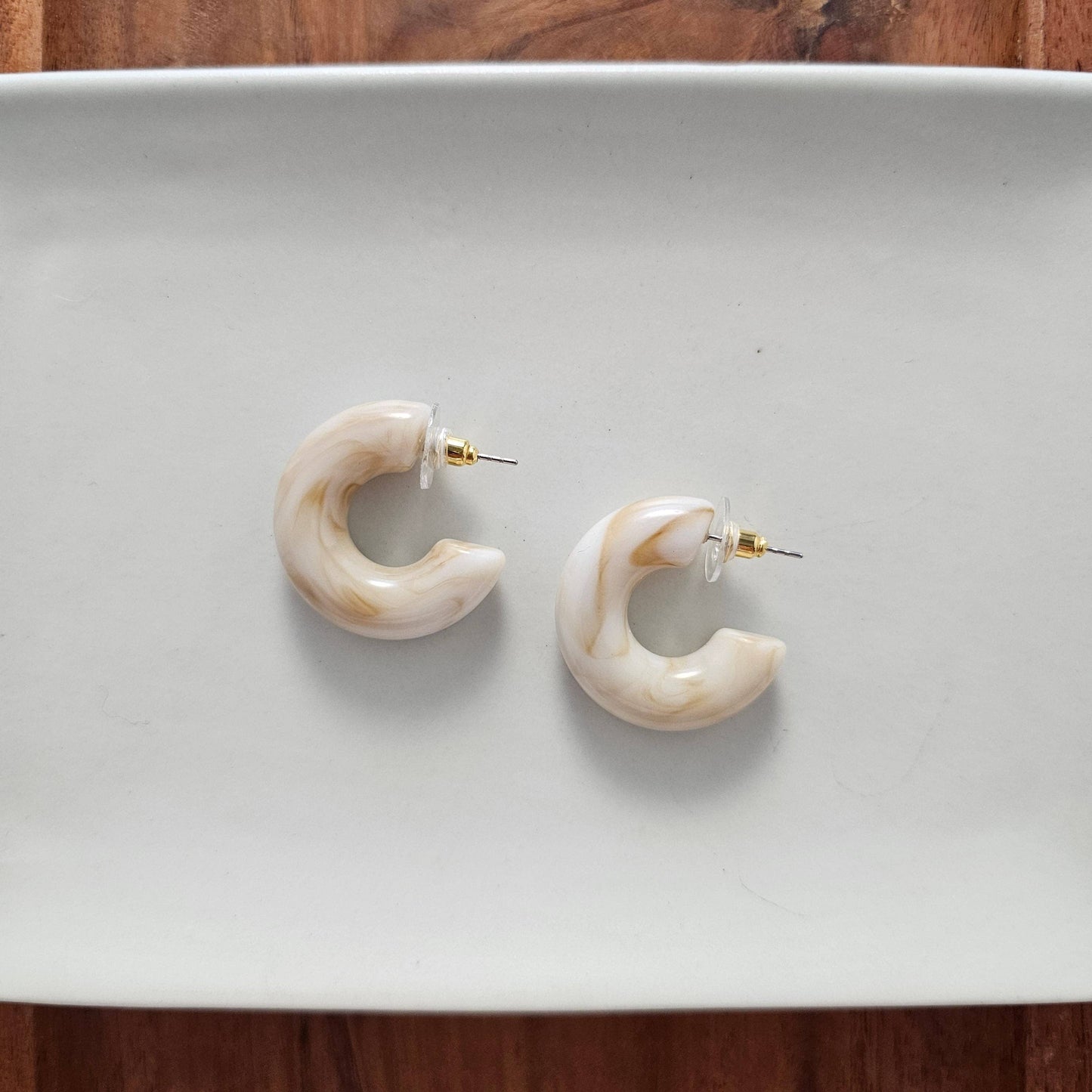 Natural Chloe Hoops