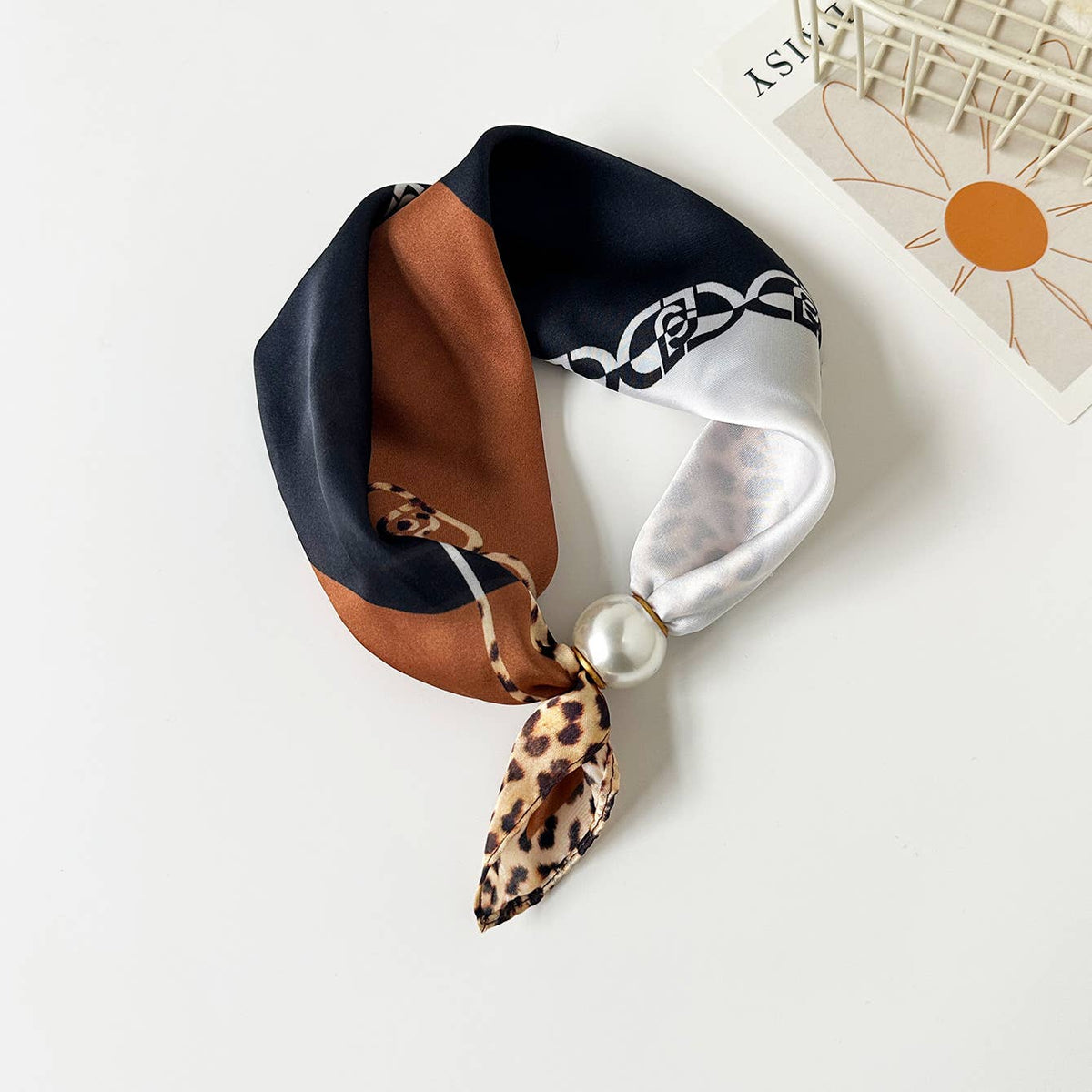 Tricolor Scarf With Pearl Slide Buckle