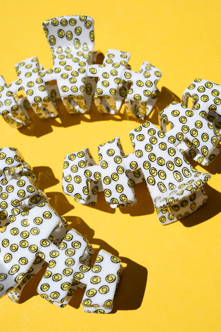 Classic Miles of Smiles Hair Clip