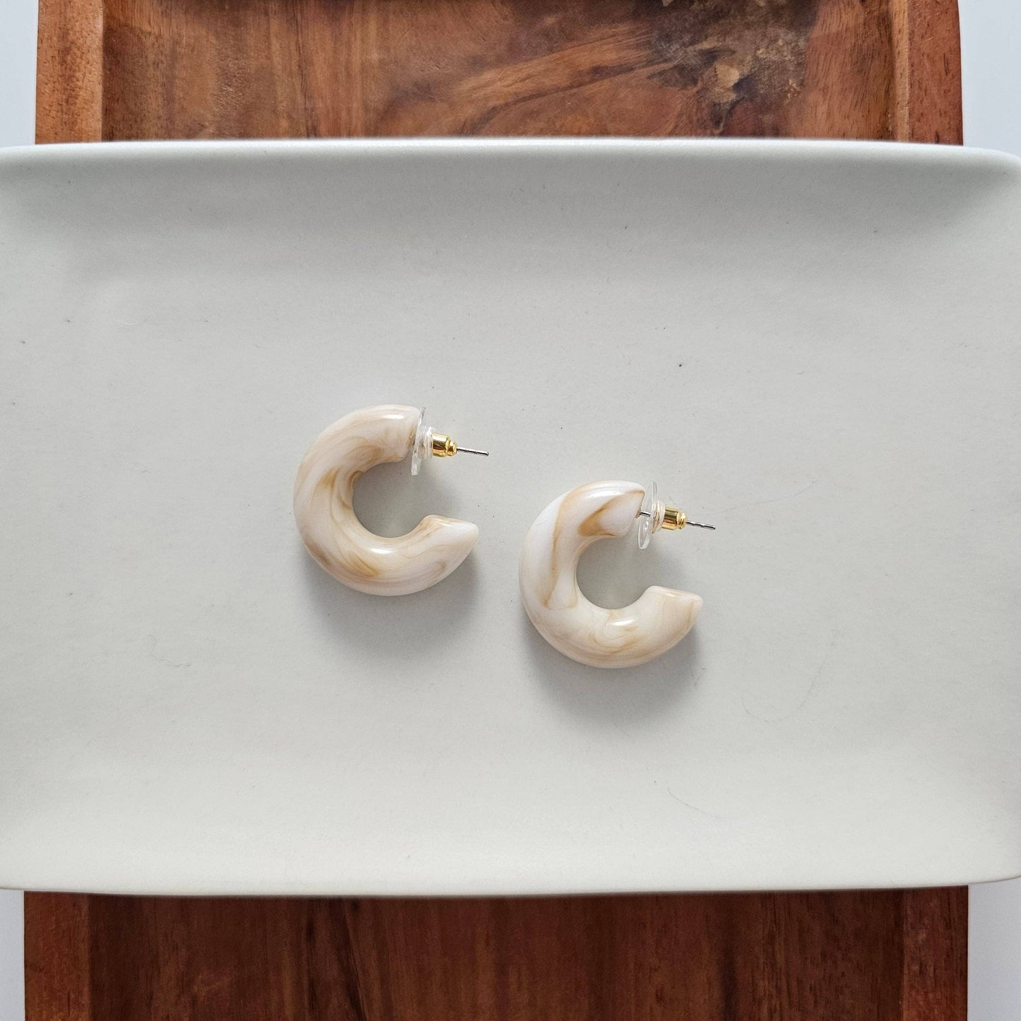 Natural Chloe Hoops
