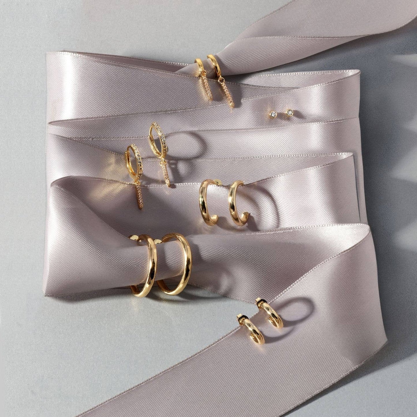 Graduating Textured Hoops