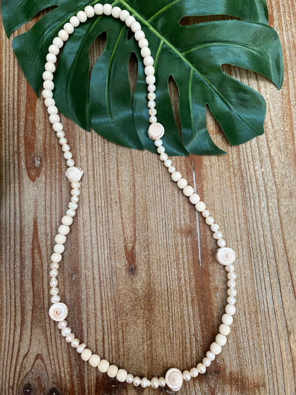 The Kehlani Shell Necklace