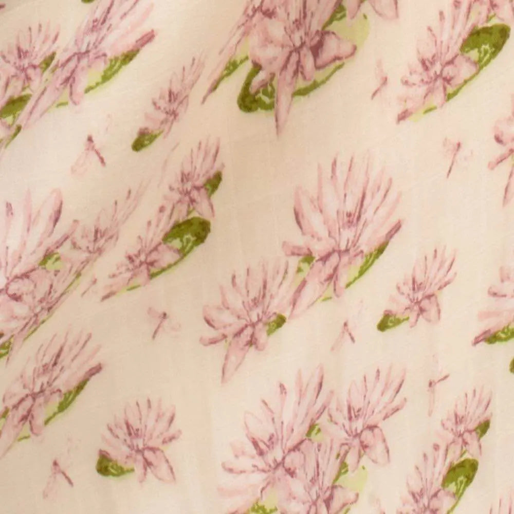 Water Lily Bamboo Muslin Two-Piece Burp Cloth Set