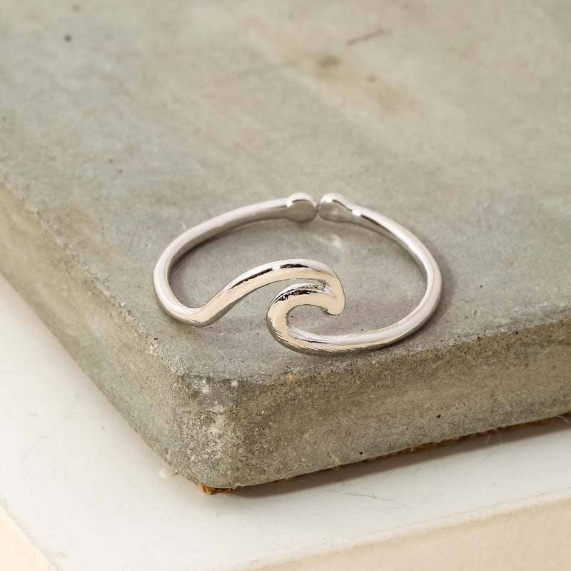 Wave Cutout Adjustable Ring