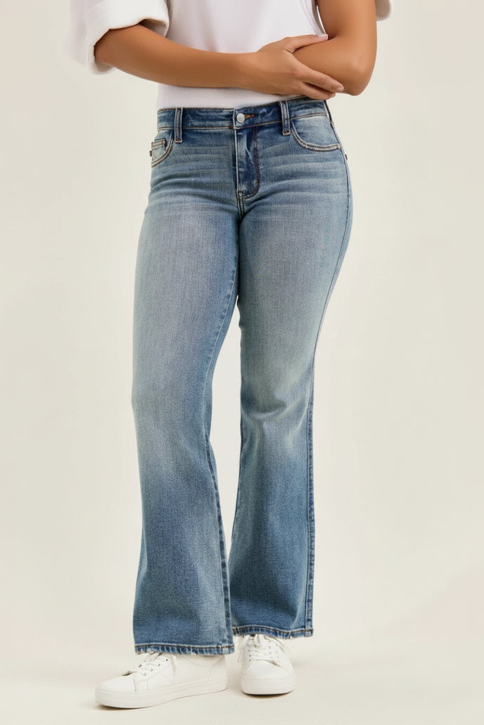 Judy Blue Low Rise Daisy Bootcut