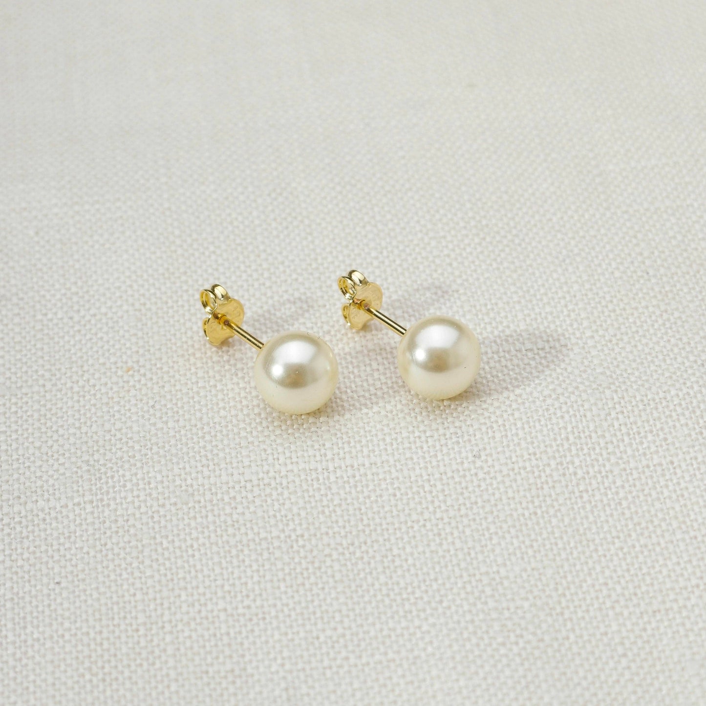 18k Gold Filled 6mm Classic Pearl Stud