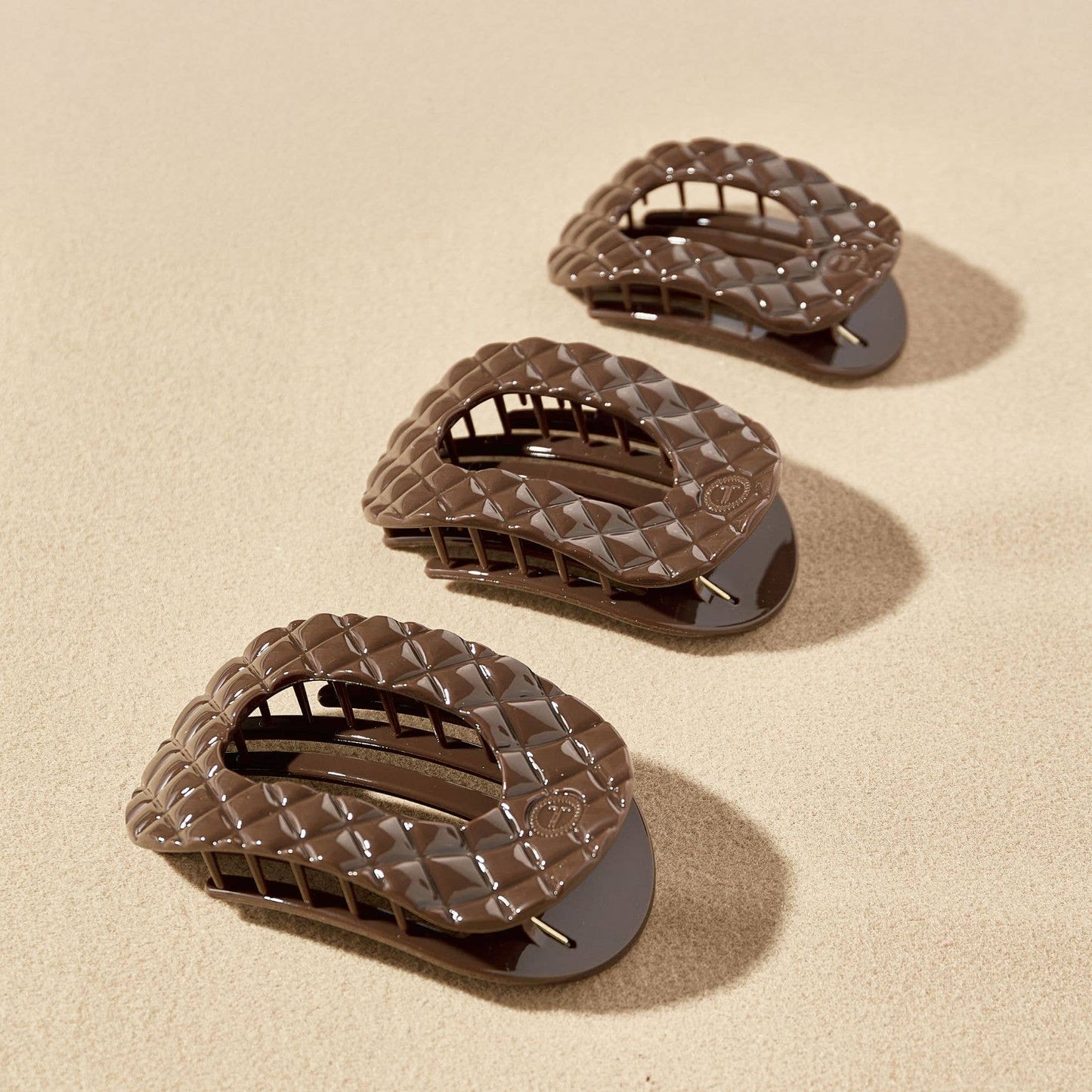 TELETIES - Flat Round Hair Clip | Large | Truly Taupe Quilted