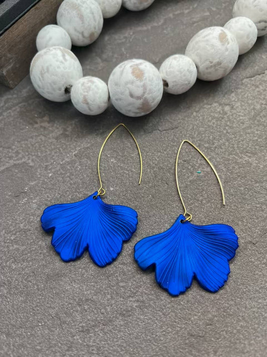 Pretty Petals Earrings
