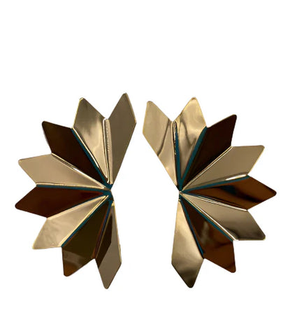 Many Suns Studs