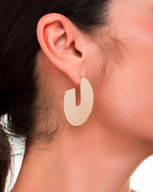 Maya Hoops