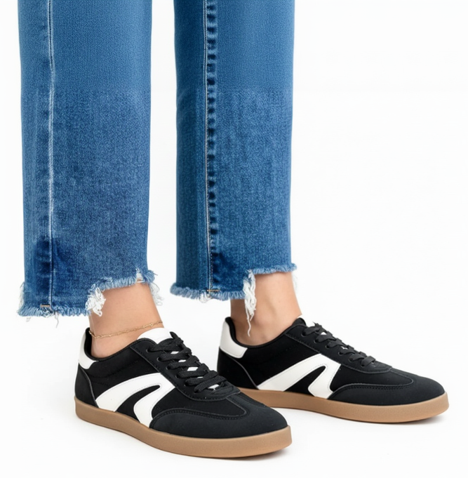 Black Retro Sneaker