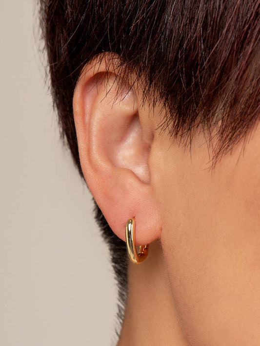 ZENZII - Small Chunky U-Shape Huggie Earring