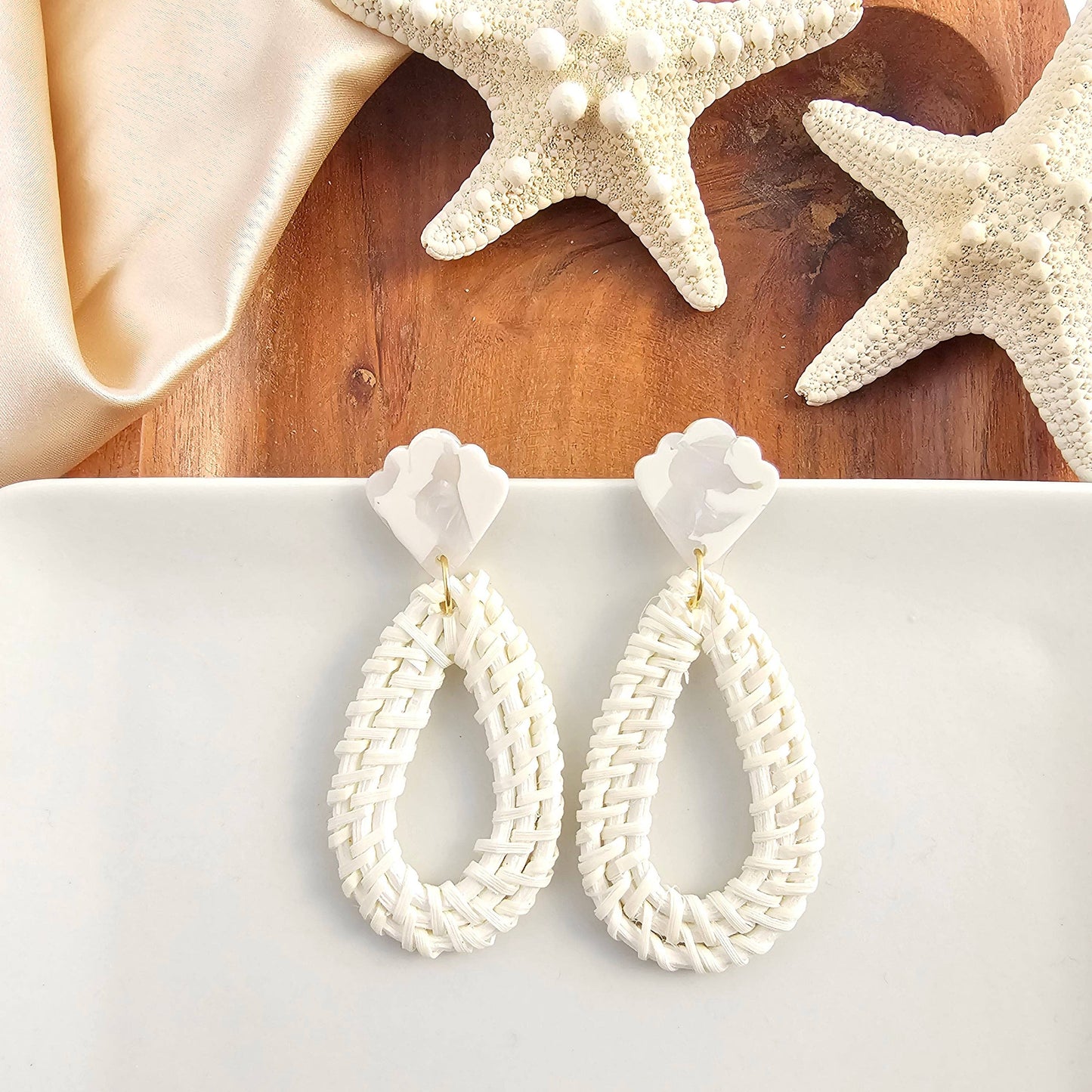 Malia Earrings - Light Rattan