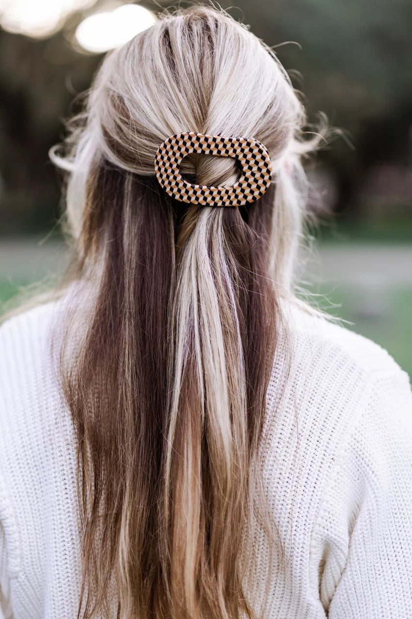 Gone Glamping Flat Round Clip