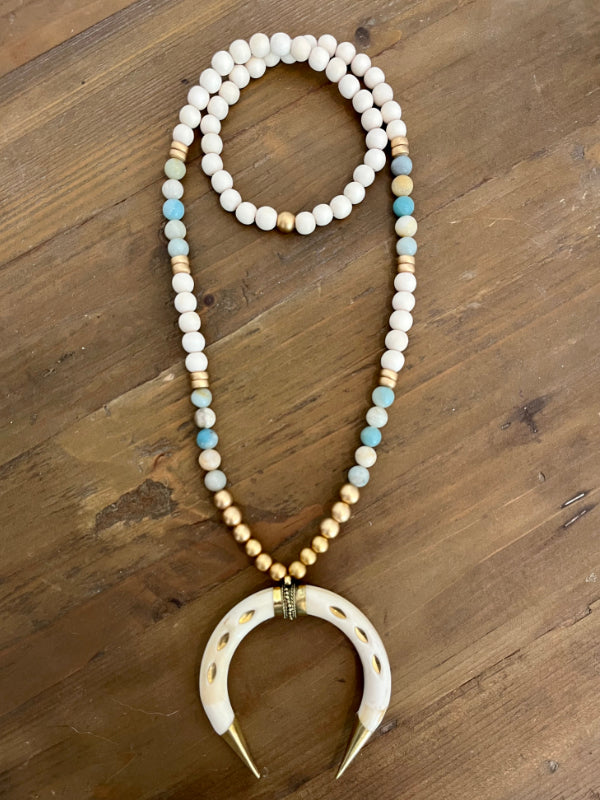 The Carly Crescent Necklace